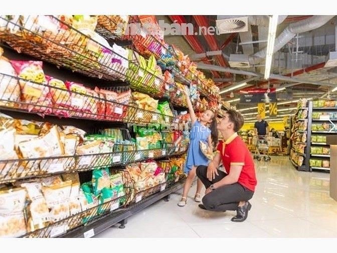 Cửa hàng mới khai trương cần tuyển 3 nhân viên 