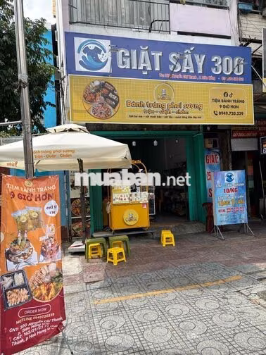 Tiệm bánh tráng trộn 9 Giờ Hơn tìm đồng đội