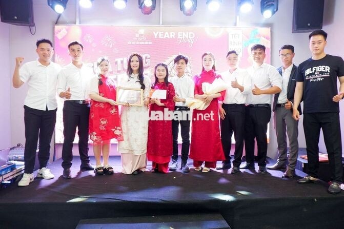 MUỐN BẮT ĐẦU LẠI VỚI NGHỀ SALES?