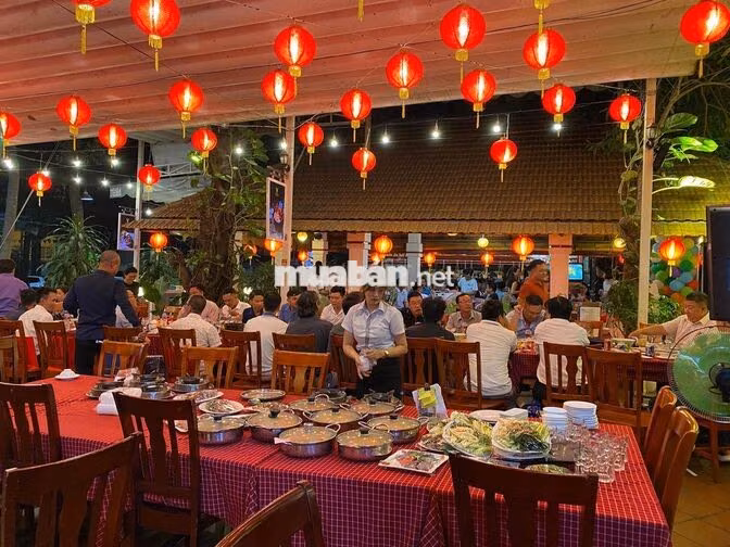 Tuyển dụng phục vụ (Nữ) thu nhập 10-15tr