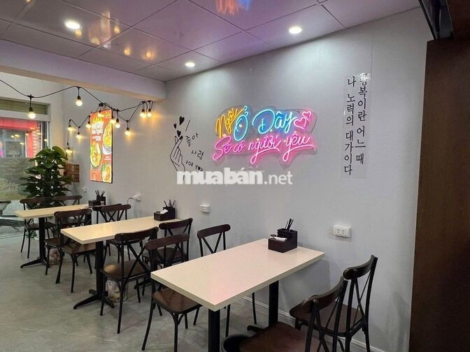 [BAO ĂN Ở] NHÂN VIÊN QUÁN MÌ CAY CẦU GIẤY