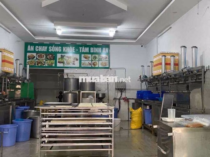 Cần tuyền 2 nam phụ làm đậu hũ - bao ăn ở