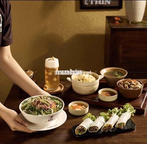 Tuyển nhân viên bếp - Bao ăn ở