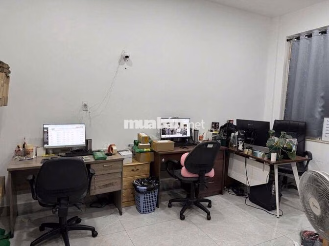 TUYỂN NHÂN VIÊN NỮ CA ĐÊM – CHỐT ĐƠN & GÓI HÀNG