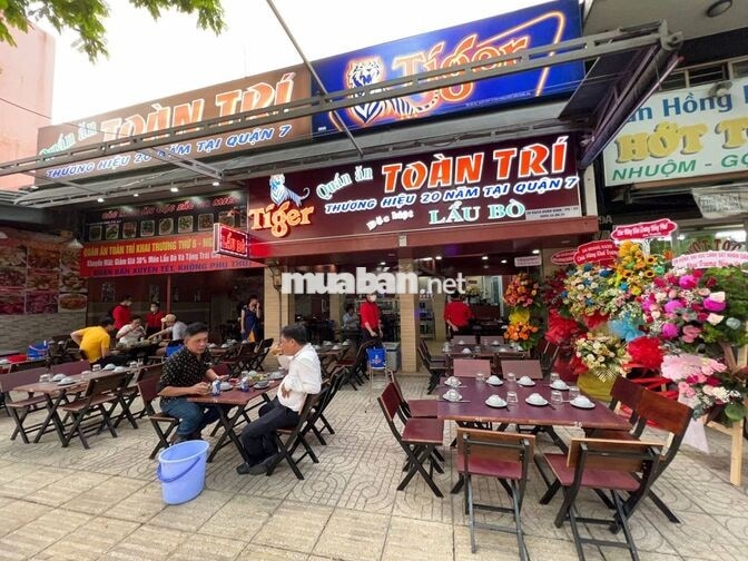 TUYỂN NAM, NỮ THỚT, PHỤ BẾP QUÁN TOÀN TRÍ