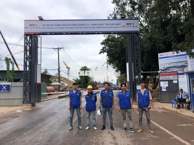 TUYỂN THỢ QUẢNG CÁO & THỢ PHỤ QC (CÓ CHỖ Ở LẠI)
