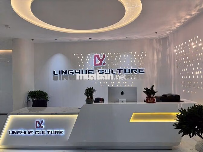 [***, CÓ KINH NGHIỆM] MAKEUP ARTIST PART-TIME QUẬN