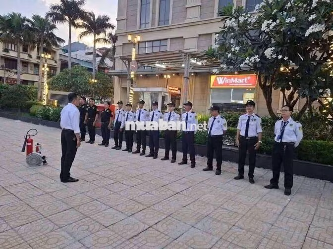 TUYỂN NHÂN VIÊN, ĐỘI TRƯỞNG TRỰC TÒA NHÀ CHUNG CƯ