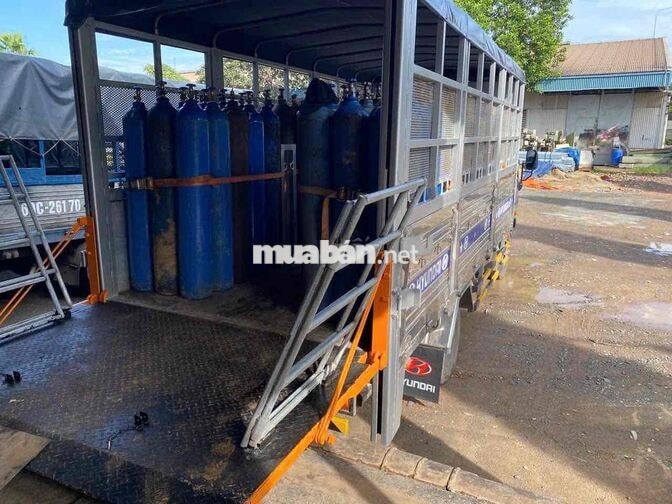 Cần tuyển tài xế xe tải bằng C