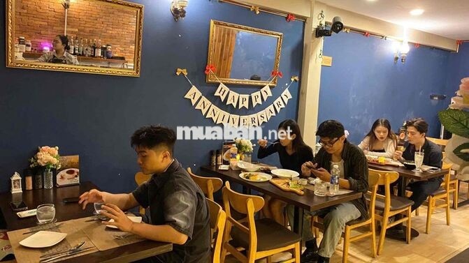 Tuyển nhân viên phục vụ nhà hàng Mỳ Ý - Beefsteak