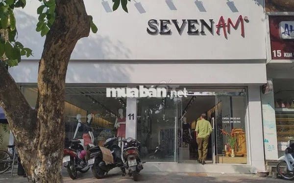 Nhân Viên Bán Hàng Tại Hoà Bình