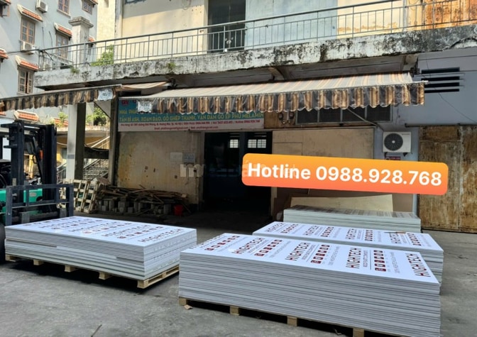 TUYỂN DỤNG NAM NHÂN VIÊN - LÁI XE TẢI, XE NÂNG