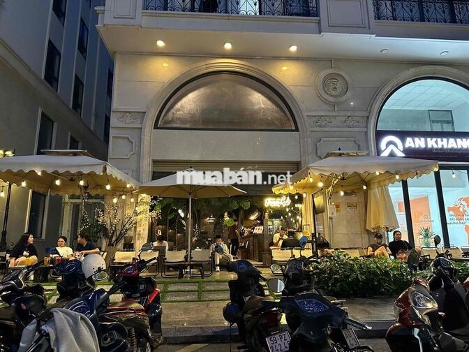 TRẠM ĐỖ COFFEE TUYỂN DỤNG