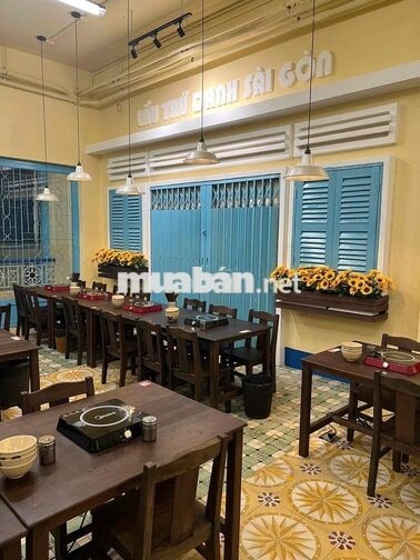 Lẩu Trứ Danh Sài Gòn Tuyển Dụng