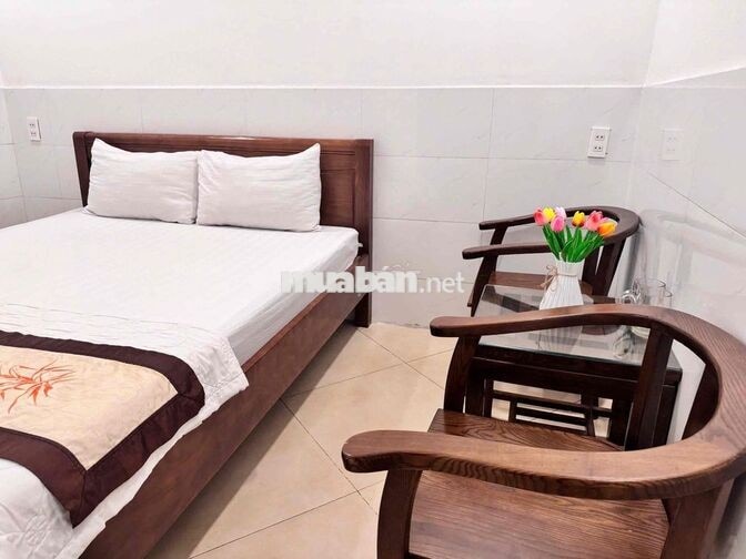 TẠP VỤ BUỒNG PHÒNG KHÁCH SẠN QUẬN 12