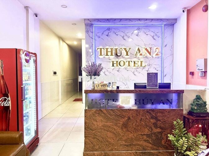 TẠP VỤ BUỒNG PHÒNG KHÁCH SẠN QUẬN 12