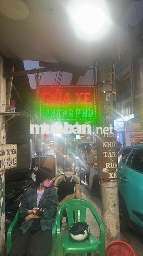 Tuyển Thợ Rửa Xe Quận 8