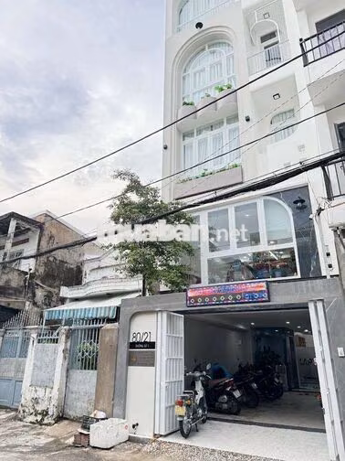 CỬA HÀNG MÁY TÍNH TUYỂN TRỰC TIẾP 01 BÁC BẢO VỆ
