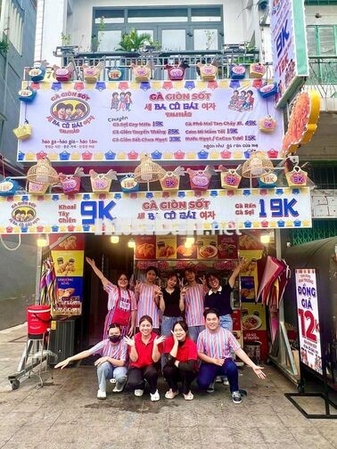 [TÂN BÌNH] GÀ GIÒN SỐT 46 ĐỒNG ĐEN TUYỂN NHÂN VIÊN