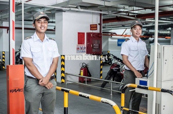 AEON TÂN PHÚ - Nhân viên quẹt thẻ xe/điều phối xe
