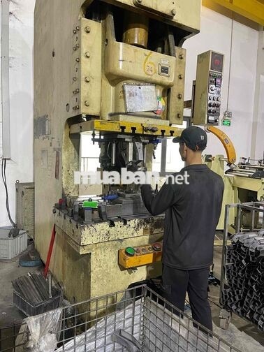 Tuyển Bảo vệ nội bộ nữ