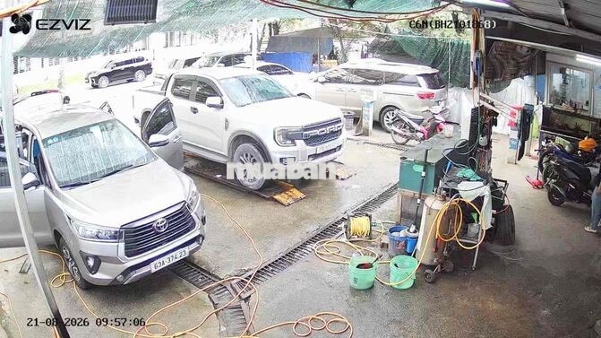 Tuyển dụng: Nhân viên rửa & chăm sóc xe – Quận 2
