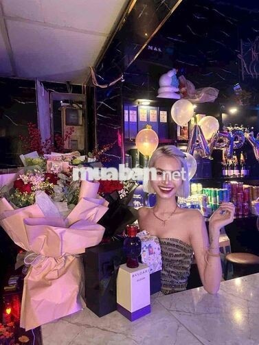 *** PHỤC VỤ NỮ QUẦY BAR PHỎNG VẤN LÀM NGAY