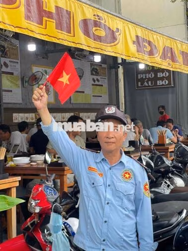 TUYỂN NV PHỤC VỤ Làm Ngay