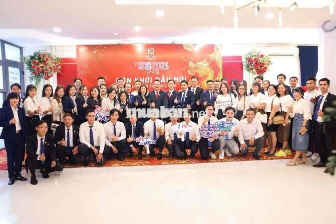 Cần Tuyển Dụng Chuyên Viên Kinh Doanh Lương 12tr