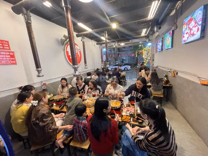 Tuyển NV chạy bàn, order , tạp vụ