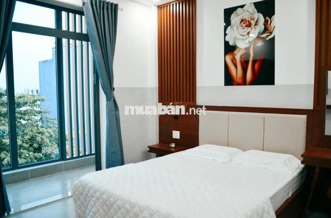 TUYỂN NHÂN VIÊN LỄ TÂN