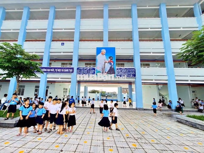 TUYỂN 1 NỮ TẠP VỤ TRƯỜNG HỌC CẤP 1. LƯƠNG CAO ♦️