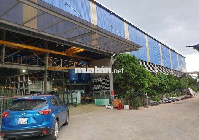 Tuyển công nhân nhà máy 