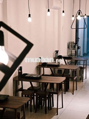Tuyển Nhân Viên Phục Vụ Lẩu Quận 10