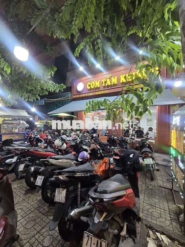 TUYỂN RỬA CHÉN QUÁN CƠM TẤM KHƯƠNG