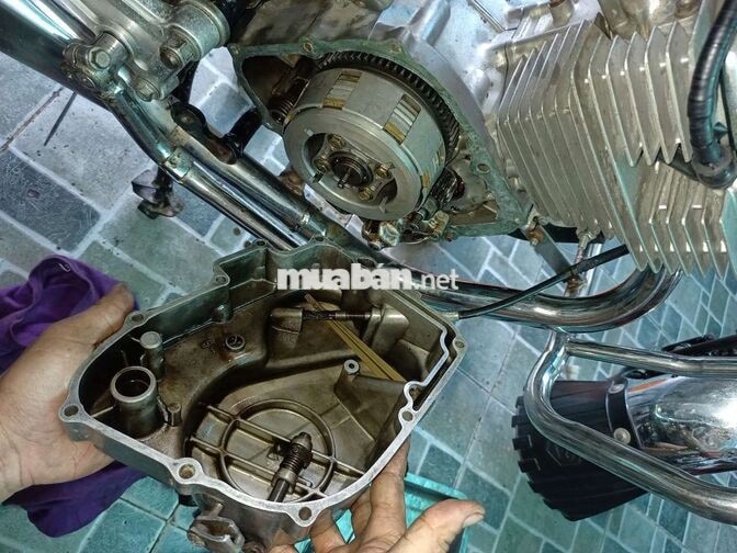 Tuyển học viên học sửa xe Máy xe Môtô miễn phí