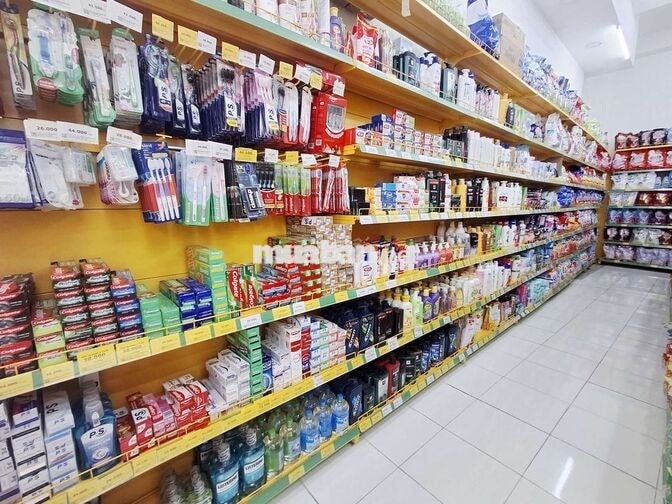 BÁCH HÓA XANH QUẬN 5 TUYỂN DỤNG NHÂN VIÊN