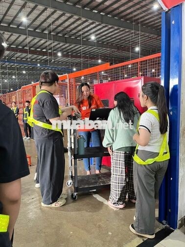 THỜI VỤ/CHÍNH THỨC NHÂN VIÊN KHO TẠI CỦ CHI
