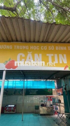 Tuyển nhân viên phục vụ căn tin