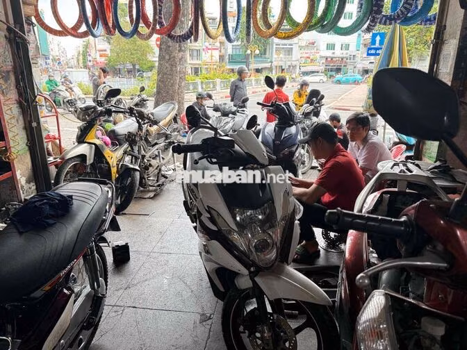 TUYỂN THỢ SỬA XE MÁY