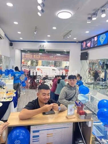 TUYỂN DỤNG PARTIME TƯ VẤN TRANG SỨC 
