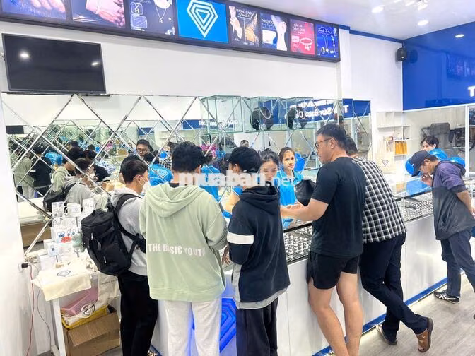 TUYỂN DỤNG PARTIME TƯ VẤN TRANG SỨC 