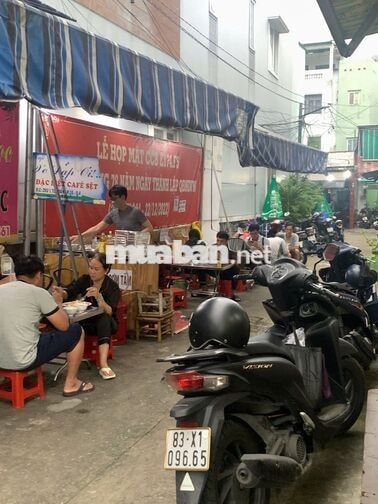 TUYỂN NV BÁN CƠM TẤM ĐÊM QUẬN 4