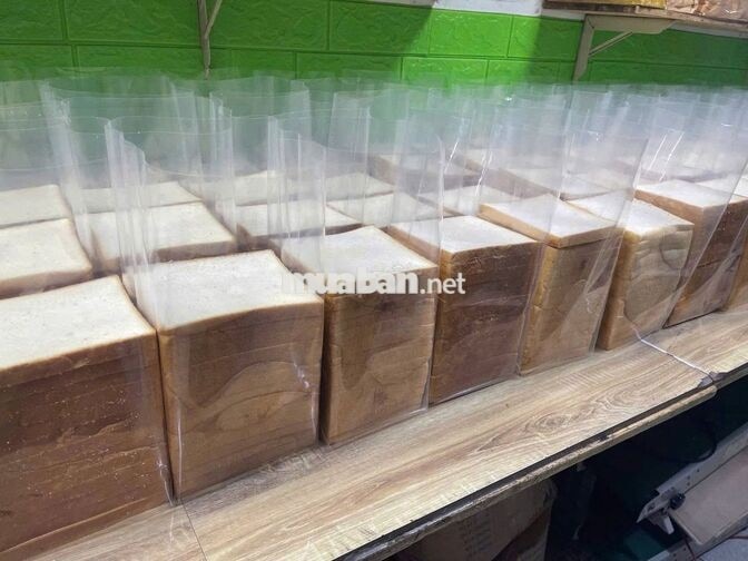 Tuyển nhân viên sản xuất bánh ca sáng 