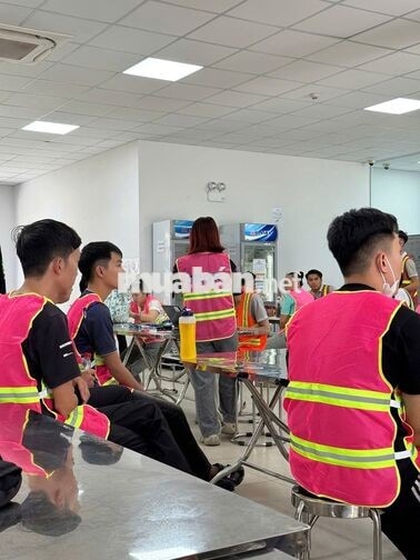 GẤP NHÂN VIÊN CHÍNH THỨC KHO SPX,KCN VSIP BẮC NINH