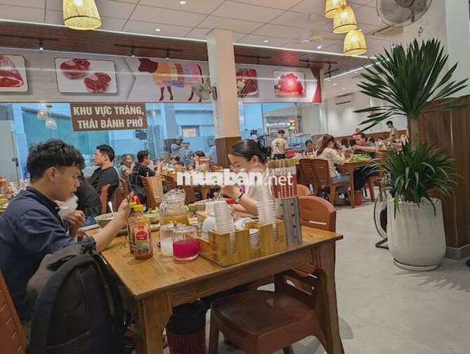 Phở Việt Nam Quận 3 cần tuyển 5 Phụ Bếp Nam