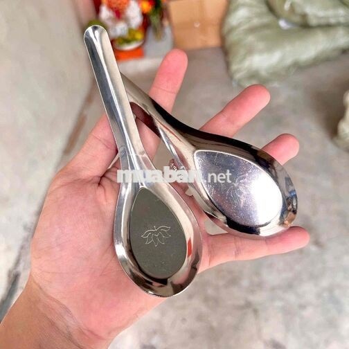 Tuyển Nam LĐPT . Giao Hàng . Đo đạc inox bình tân
