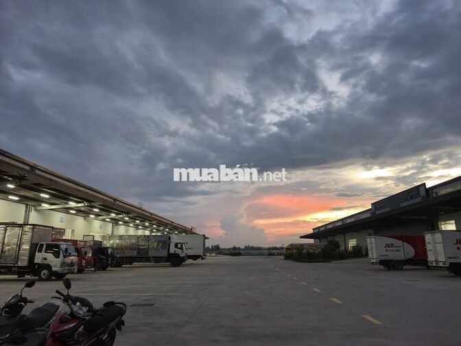 [LÊ MINH XUÂN 3] NHÂN VIÊN KHO CA CỐ ĐỊNH LÂU DÀI