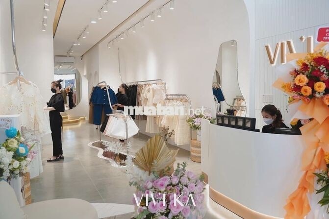 Nhân Viên Bán Hàng Thời Trang Quận 3