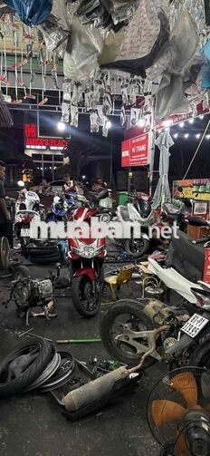tuyển thợ sửa xe máy